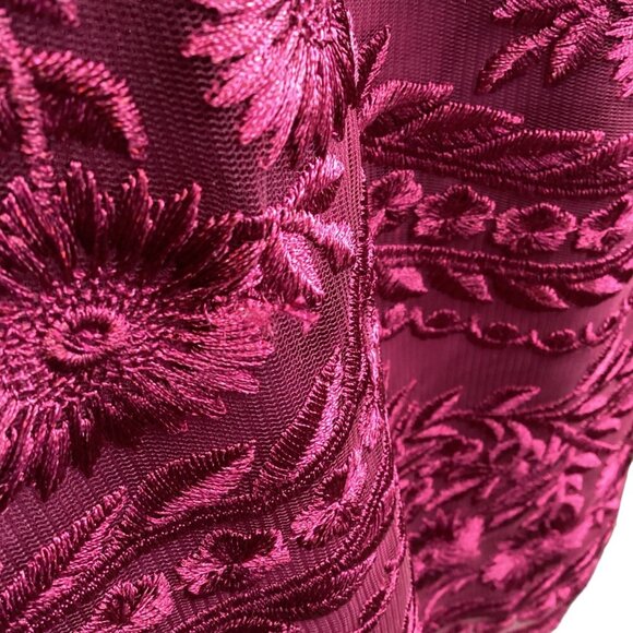 Sail To Sable Size Medium Lace Embroidered Dress Lined Short‎ Sleeves - Picture 8 of 10